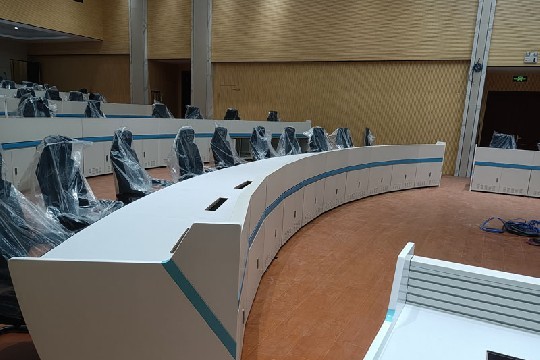 如何讓翻轉(zhuǎn)電腦桌“扛得住重壓”？實(shí)用改造指南來(lái)了！